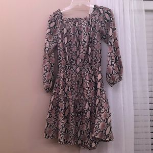 long sleeve snakeskin dress!!